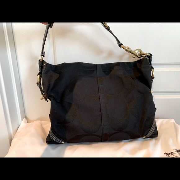 💯 COACH Signature C Classic Handbag - like new! Never used!! - Picture 3 of 3